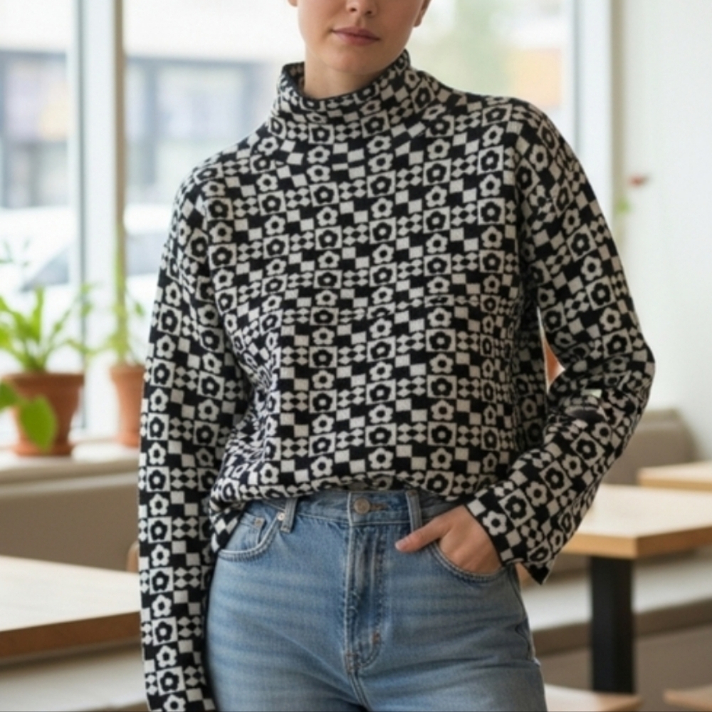 Maeve Black White Knit Sweater XXS Anthropologie Geometric Pattern Pullover - Picture 1 of 6
